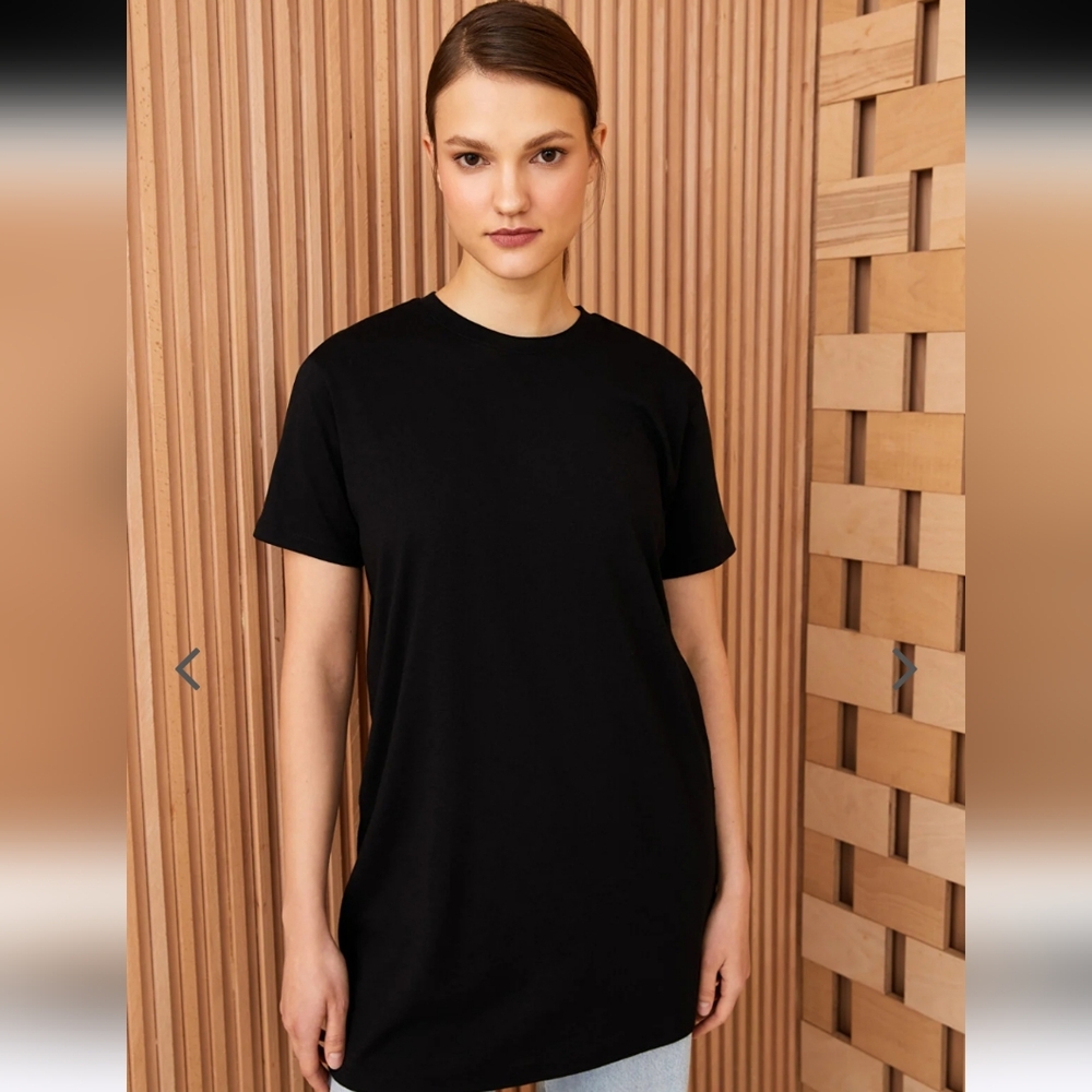 🍒EUC LCW Modest Crew Neck Straight Short Sleeve Oversize Women's Tunic